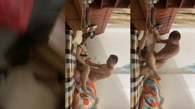 《最新流出约炮大神》“爸爸草我爸爸”对白淫荡~痞气小伙露脸爆肏2位不同性格反差骚婊~第一个太骚了全程骚话4K原画 (2)