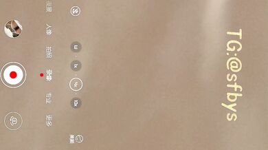 十月最新流出极品手持厕拍大神高级会所女厕开着闪光灯高清偷黄裙美女流血的逼